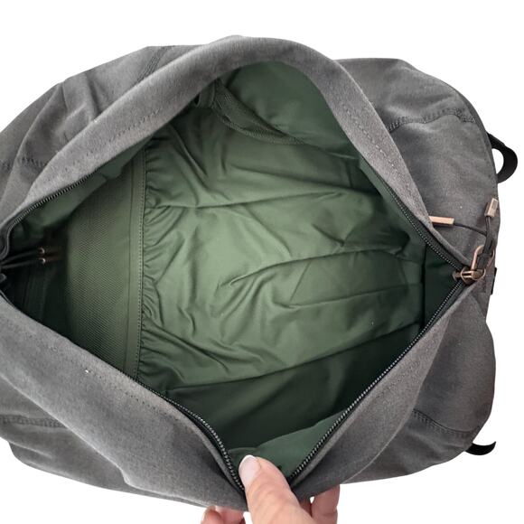 Thule Defy Prodigy Backpack Gray Black Padded Travel 24x16 DiscGolf GORPCORE - Picture 7 of 9